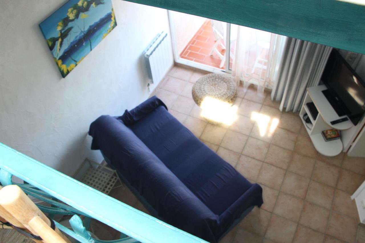 Appartamento De La Couleur Aux Marquises La Londe-les-Maures Esterno foto