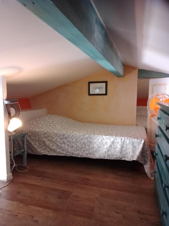 Appartamento De La Couleur Aux Marquises La Londe-les-Maures Esterno foto